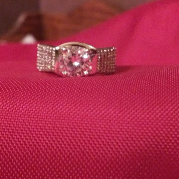 Diamond 3Ct ring size 9 - Picture 3 of 4